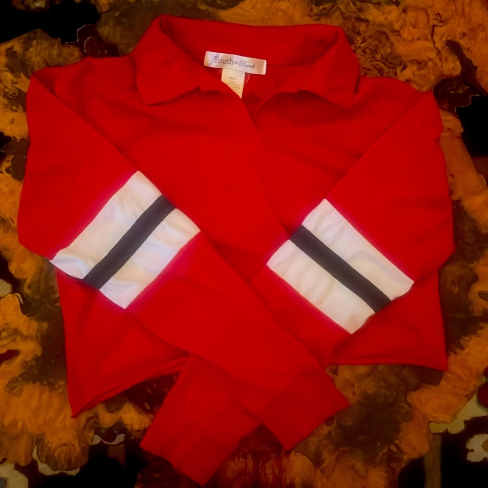 Long sleeve red crop top